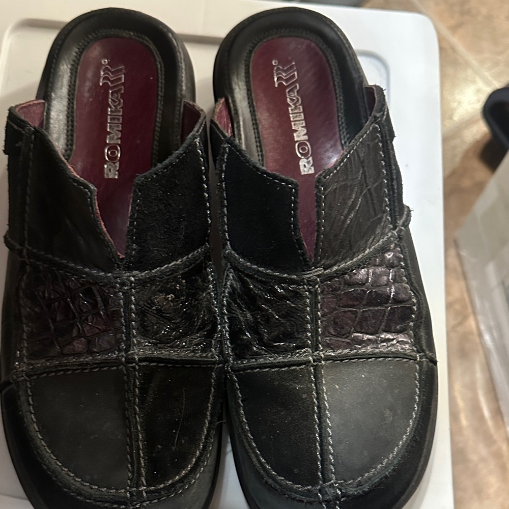 Romika Black Mules